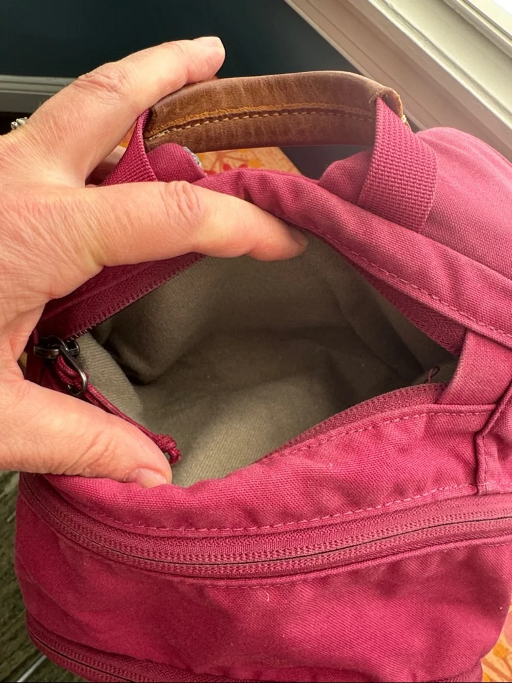 Fjallraven Raven 20 liter plum pink backpack - Picture 6 of 12